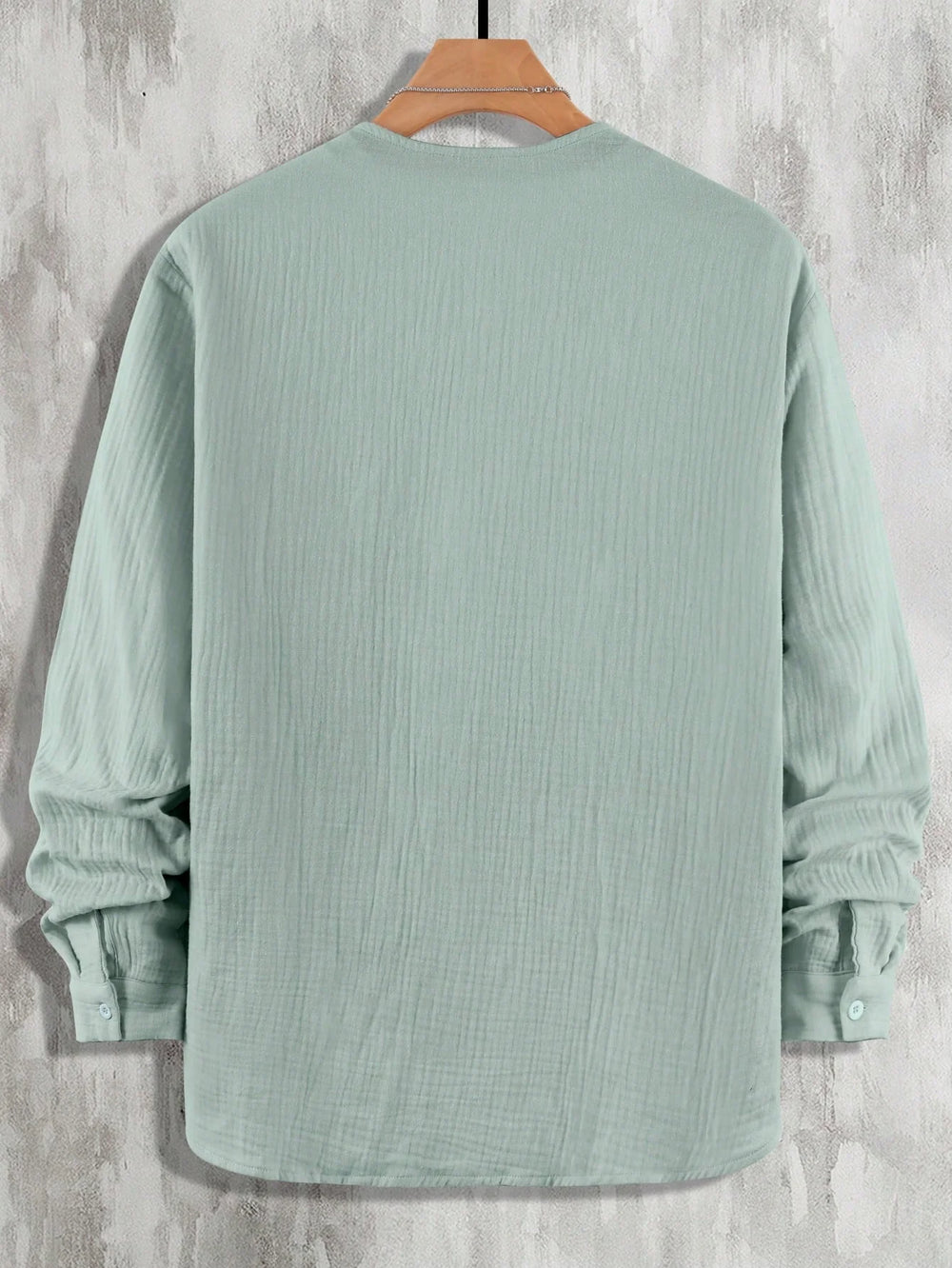 Manfinity RSRT Men's Solid Color Button Up Long Sleeve Shirt